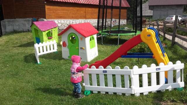 Дома для отпуска Family Farm Bungalow Жабляк-24